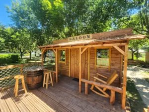 Locatif - SALOON - Camping de la Vallée du Doux