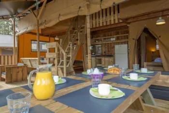 Mietunterkunft - Zelt Ciela Nature Lodge-  3 Zimmer - Ausgestattete Küche - Bad Zimmer - Camping La Farigoulette