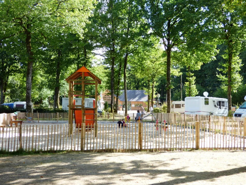 Camping Seasonova La Forêt