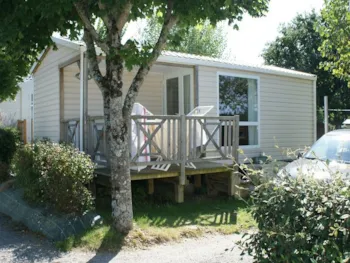 Huuraccommodatie(s) - Stacaravan Corvette 27 M² (2010-2013) + Half-Schaduwrijk Terras 9M² - Camping Les Embruns