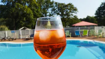 Camping Les Embruns - Ucamping