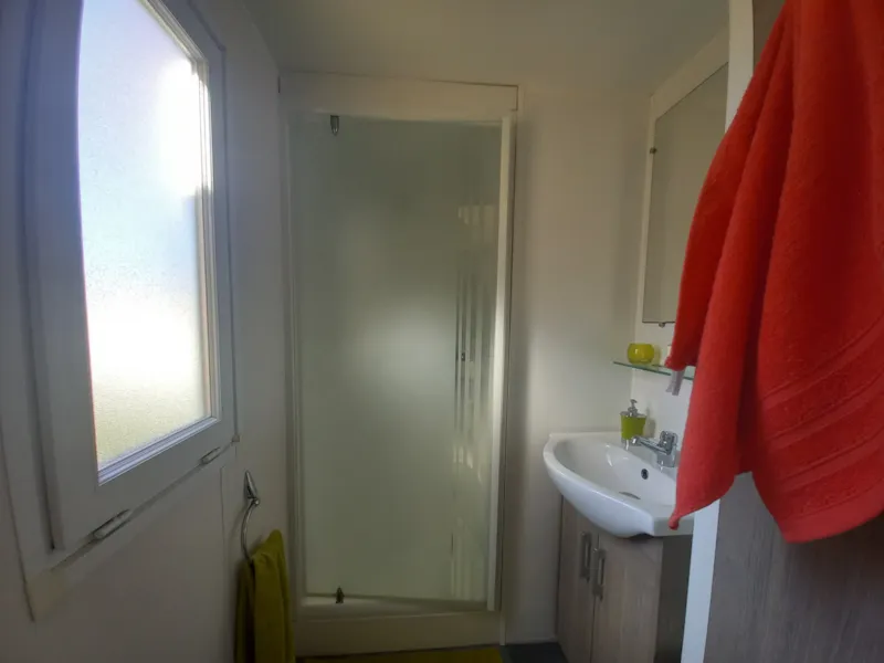 Mobil-Home Ouessant  36 M2 (Modèle 2013) Avec Terrasse Semi Couverte