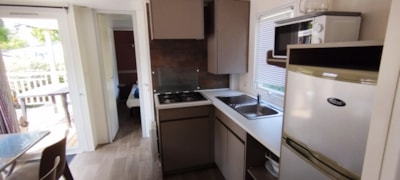 Mobil-home CORVETTE 27 m² (2010-2014) + Half-covered terrace 8m² — 4