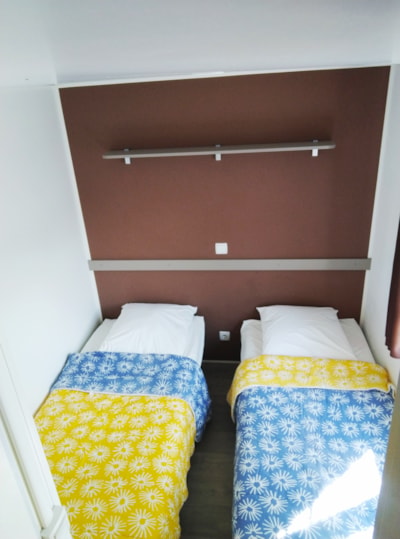 Mobil-home CORVETTE 27 m² (2010-2014) + Half-covered terrace 8m² — 6
