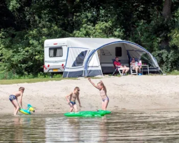Emplacement - Emplacement Confort (Incl. 5Kwh Électricité) - Camping de Rammelbeek
