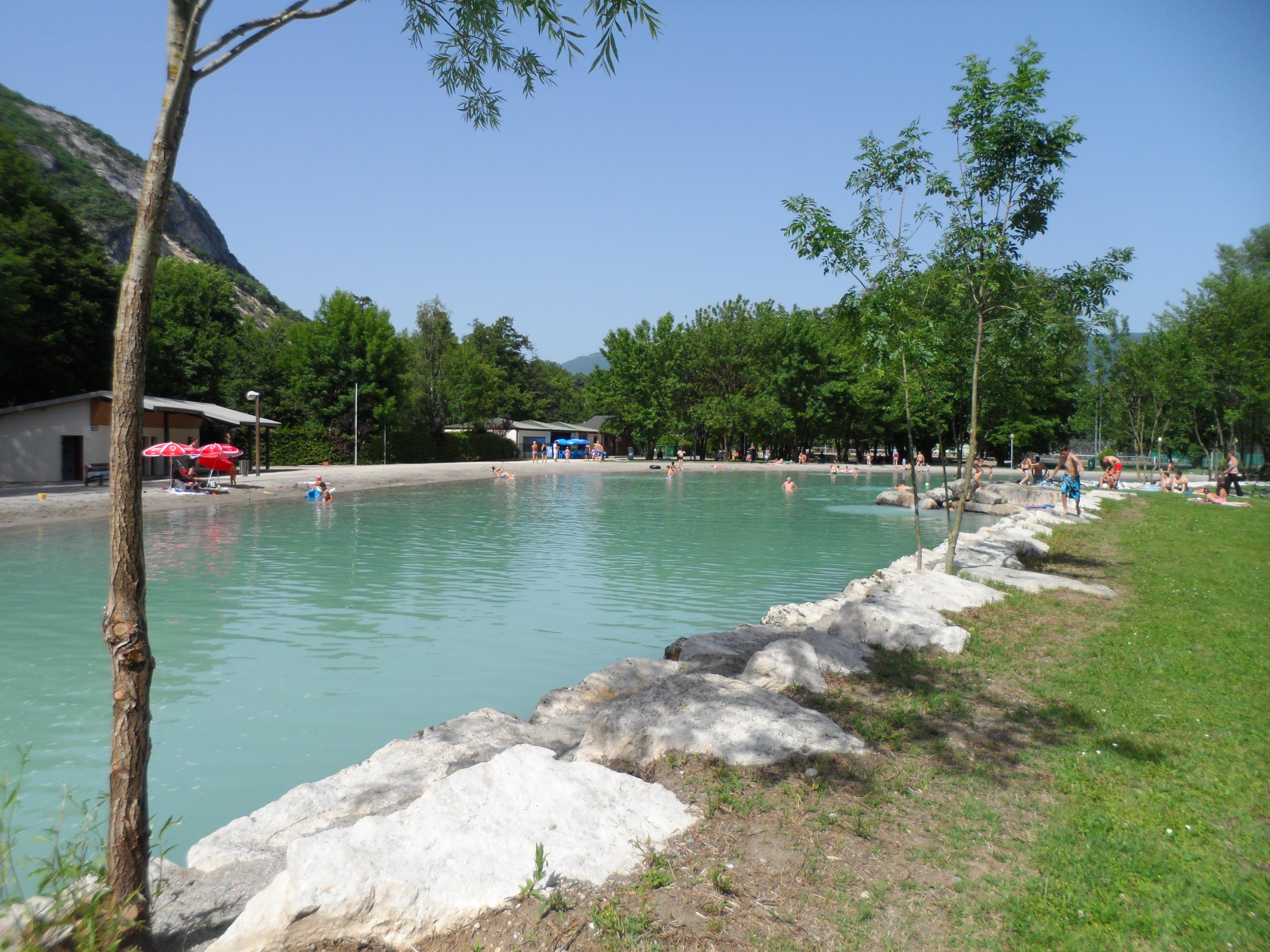 Camping Le Colombier - Auvergne-Rhône-Alpes - Image n°3 Camping Le Colombier - Auvergne-Rhône-Alpes - Image n°3