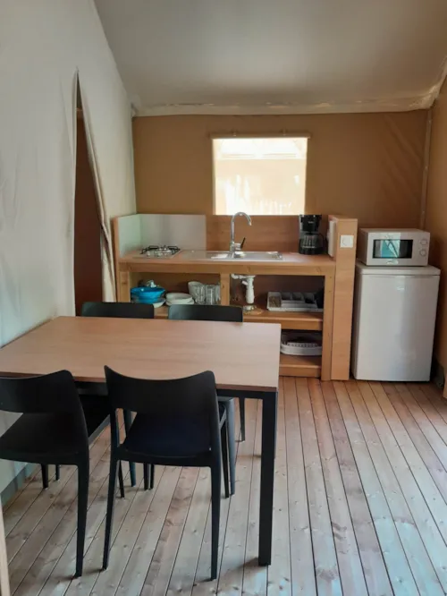 Location - Jungle Lodge - image n°3 - Camping Le Colombier