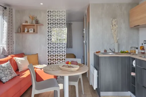 Location - Mobil-Home Premium Studio 1 Chambre - image n°4 - Camping Le Colombier