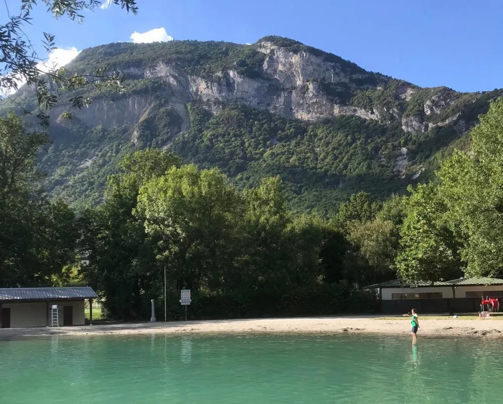 Camping Le Colombier - image n°1 - Ucamping