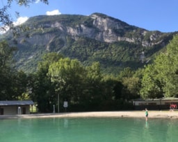 Camping Le Colombier - image n°1 - Roulottes