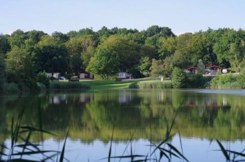 Foto #1 van Camping Municipal La Grange du Pin