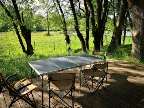 Accommodation - Canvas Bungalow 25M² - 2 Bedrooms - - image n°3 - Camping Domaine de Mépillat