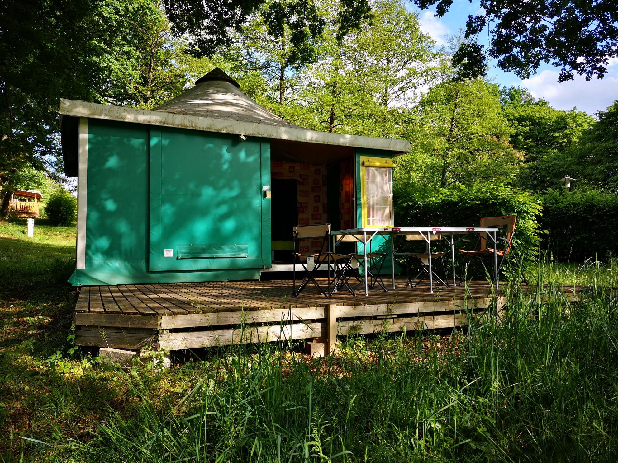 Zeltbungalow 25m² - 2 Schlafzimmer -