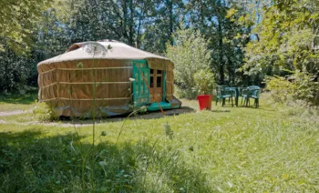 Accommodation - Yurt 19M² - - Camping Domaine de Mépillat