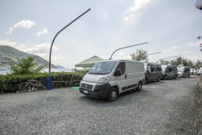 Camper pitches maximum 7 meters — 2