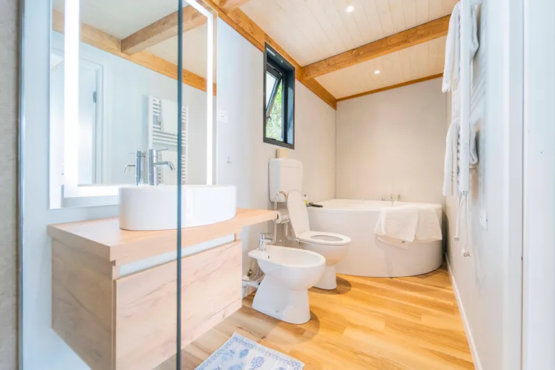 Bungalow Excelsior (B8)