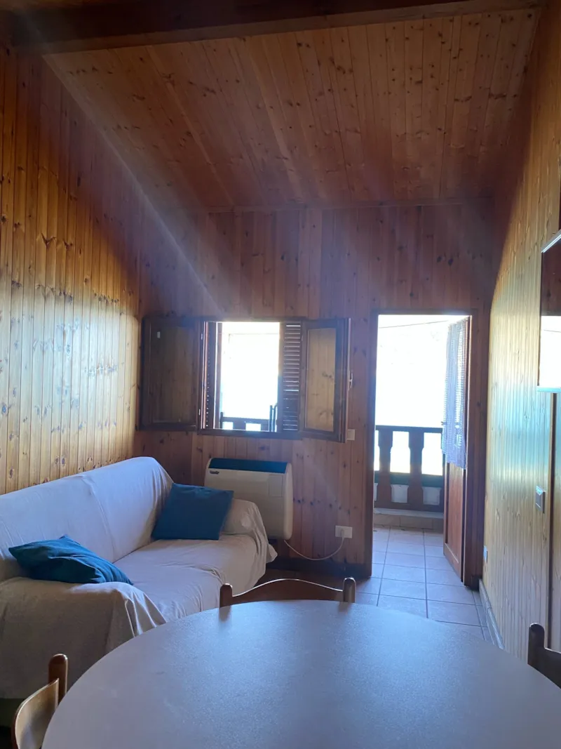 Bungalow À Deux Pièces À La Semaine