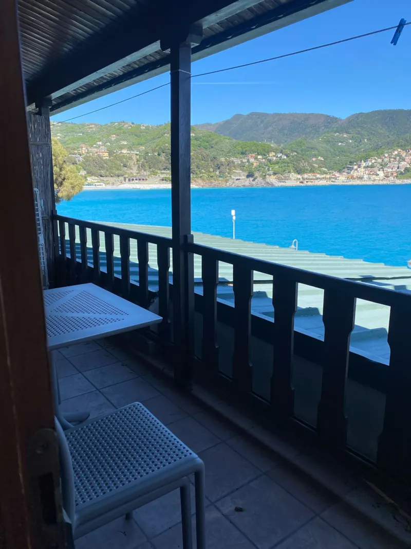 Bungalow À Deux Pièces À La Semaine