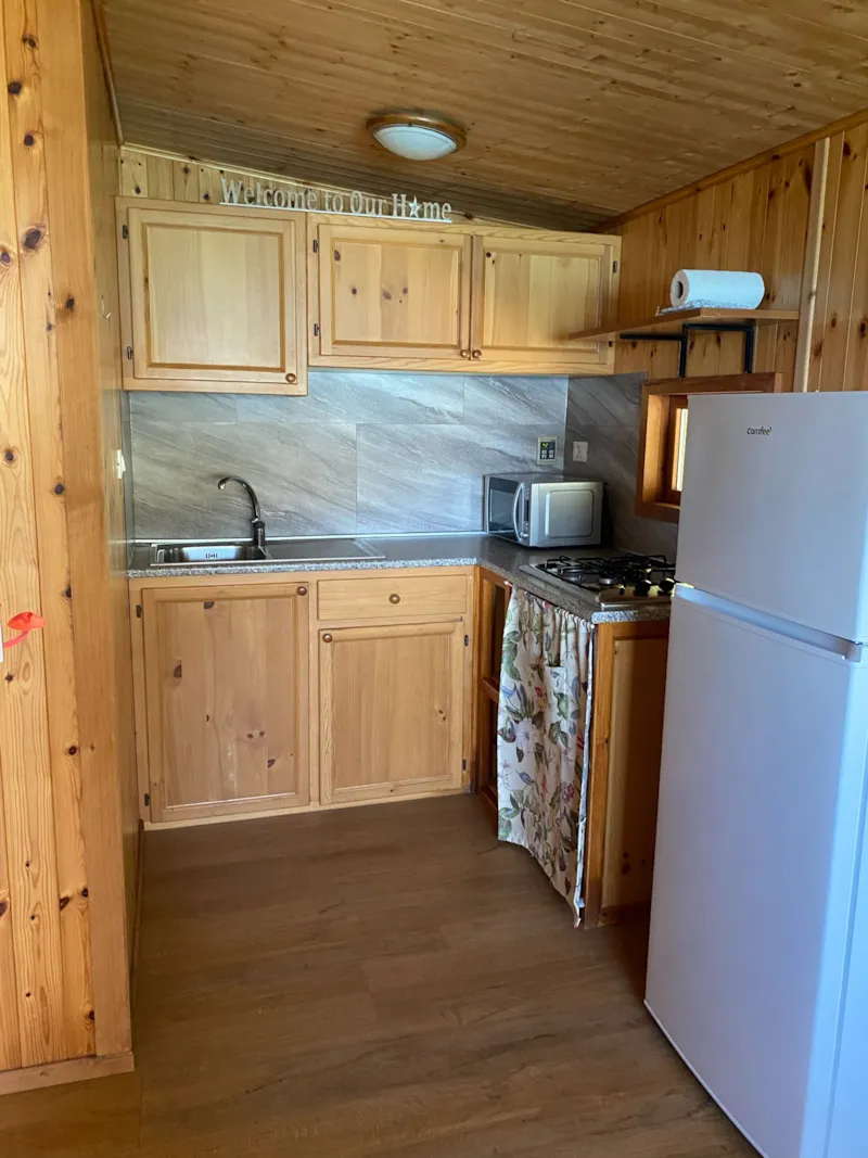 Bungalow Privacy (B11)