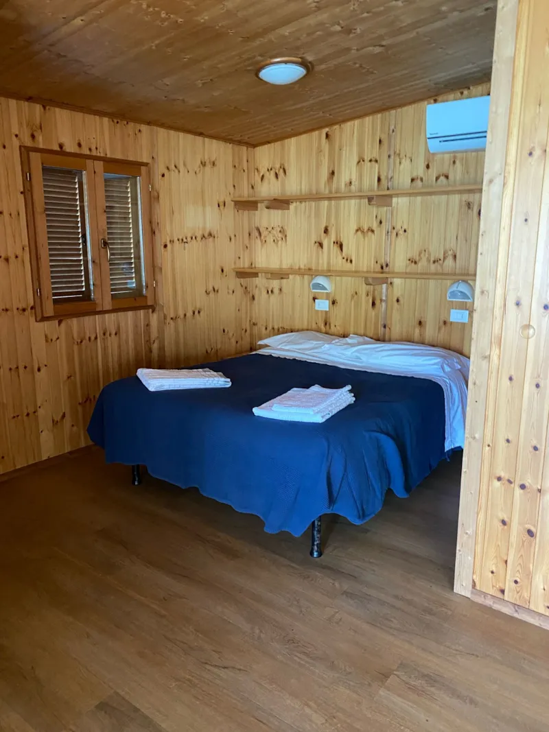 Bungalow Privacy (B11)