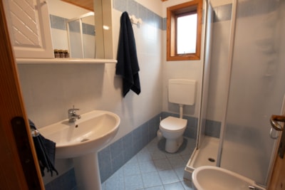 Bungalow Deluxe B20-B21 — 3