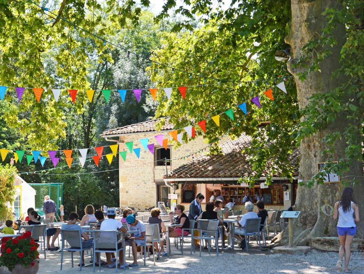 Le Moulin