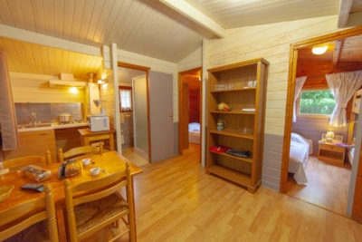 Tradition 6 Wooden Chalet