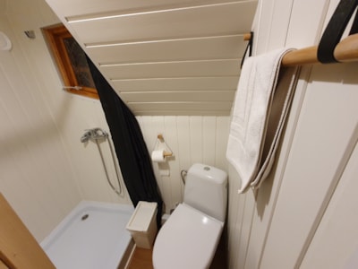 Magic Mini Cabin