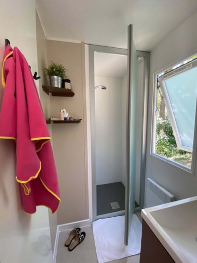 3 bedroom Mobile home