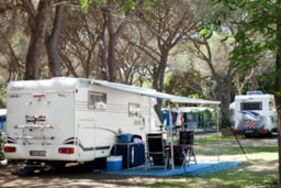 Parcel·la - Parcel·La Càmping-Car O Caravana - Camping Village Santapomata