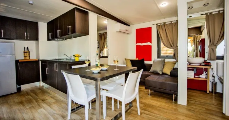 Mobile Home Superior (4+2)