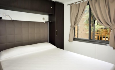 MOBILE HOME SUPERIOR (4+2) — 5