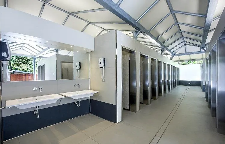 Emplacement Silver: Tente, Caravane Ou Camping-Car, Électricité 6A - Max 7 M