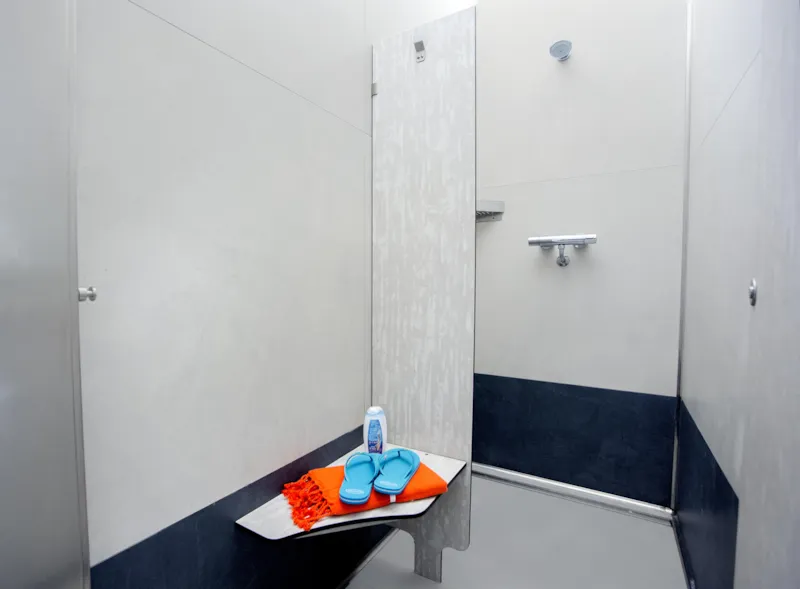 Emplacement Silver: Tente, Caravane Ou Camping-Car, Électricité 6A - Max 7 M