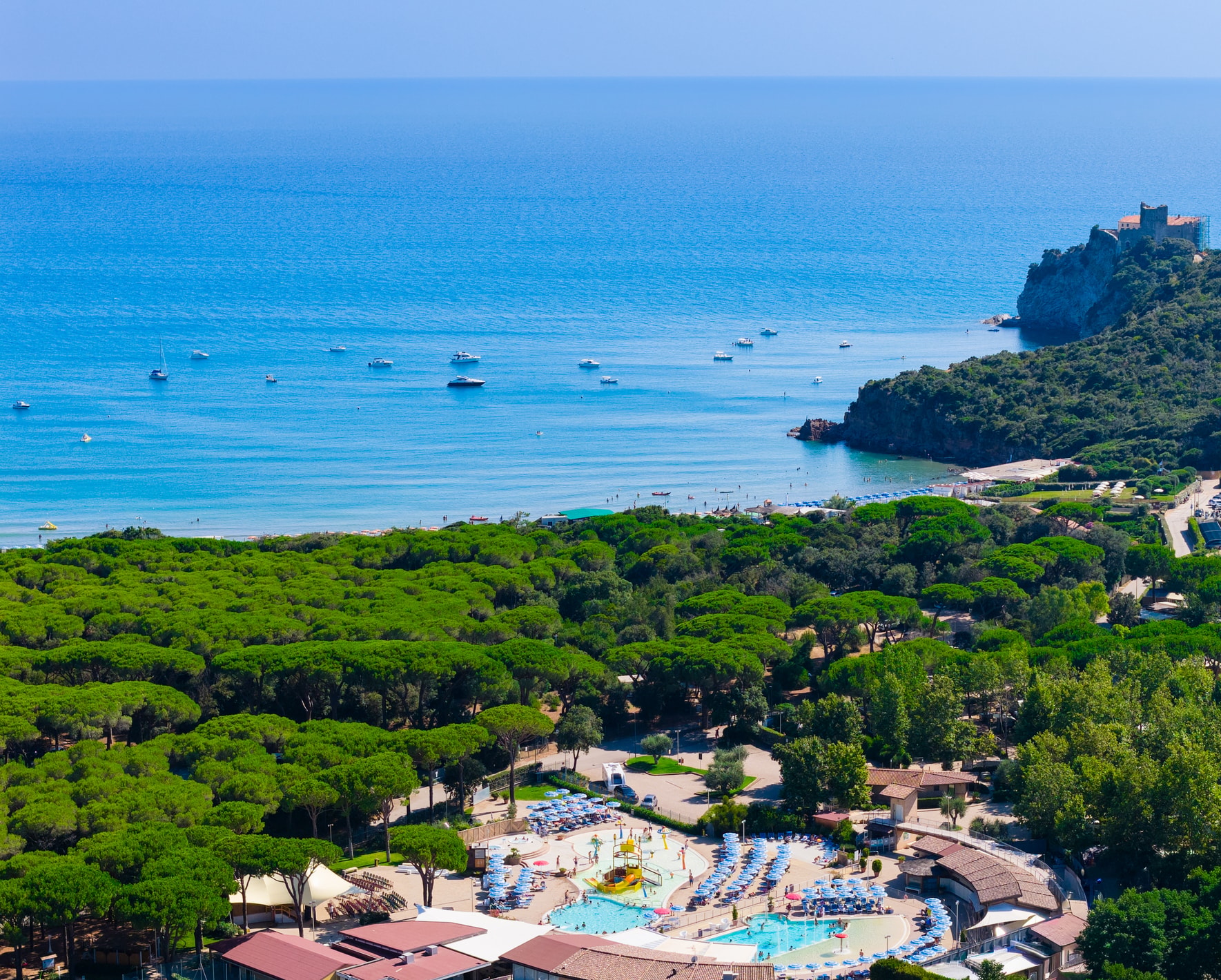 Camping Village Baia Azzurra — Photo 1