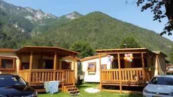 Mietunterkunft - Mobilheim Marin 24Mq + 9Mq Terrasse - Camping Al Lago