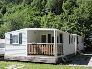 Mietunterkunft - Mobilheim Luxus Pigreco "Samstag Ankunft" 31Mq + 7.5Mq Terrasse - Camping Al Lago
