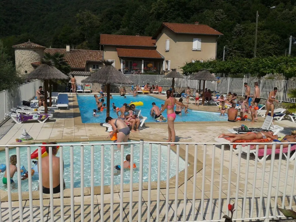 Camping Le Castelet - image n°2 - Ardeche
