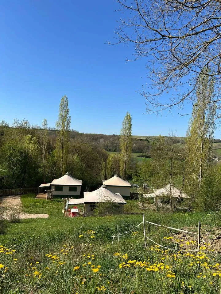 Tente Meublée Cyrius