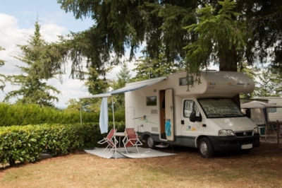 Pitch Prestige 100m² - 10A + Water point