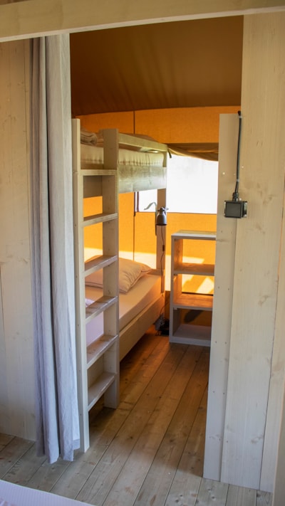 Lodge Tent Prestige Plus - with bathroom