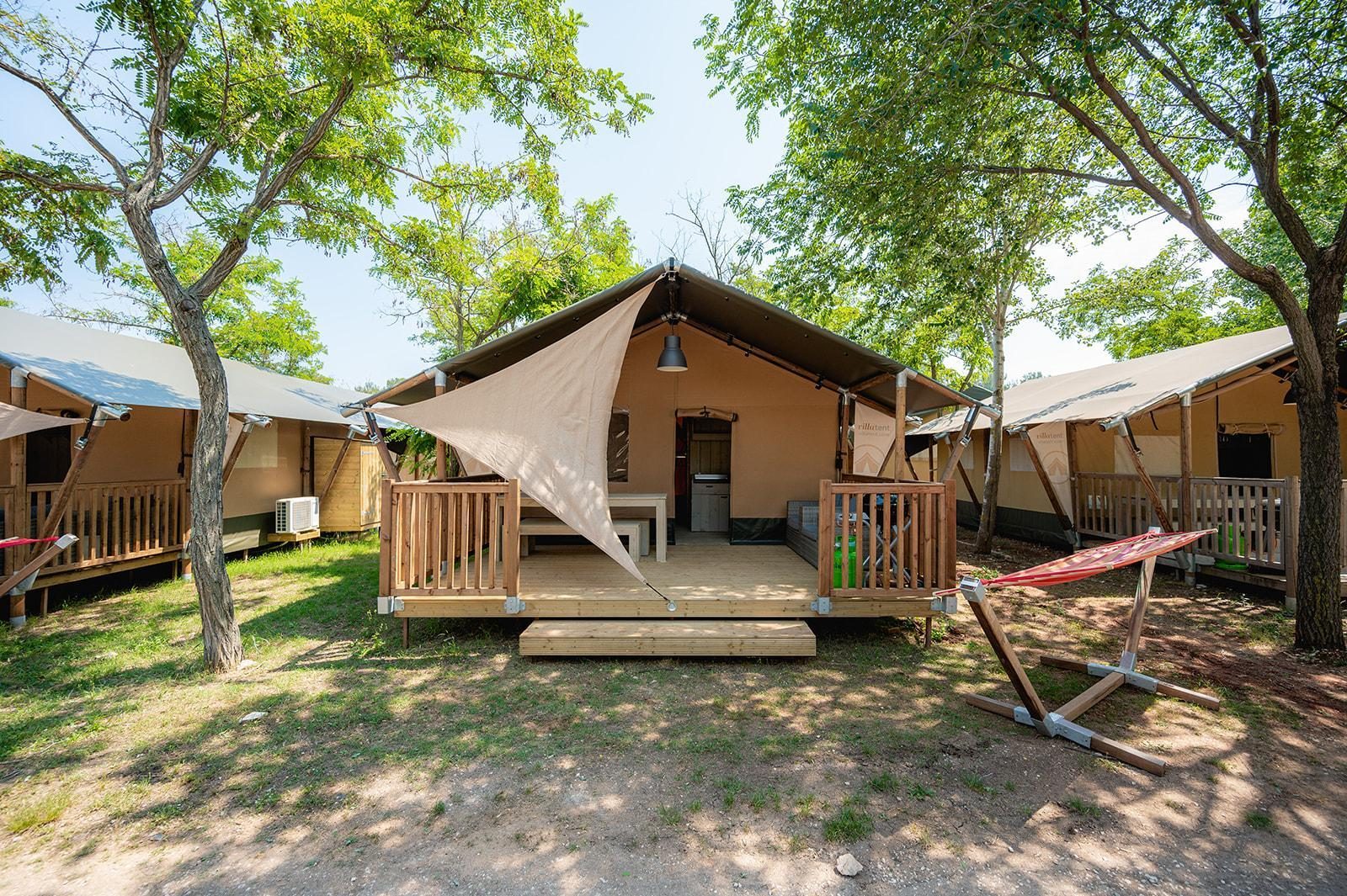Location - Tente Lodge Prestige Plus - 2 Chambres - [New 2024] - - Camping Le Séquoia