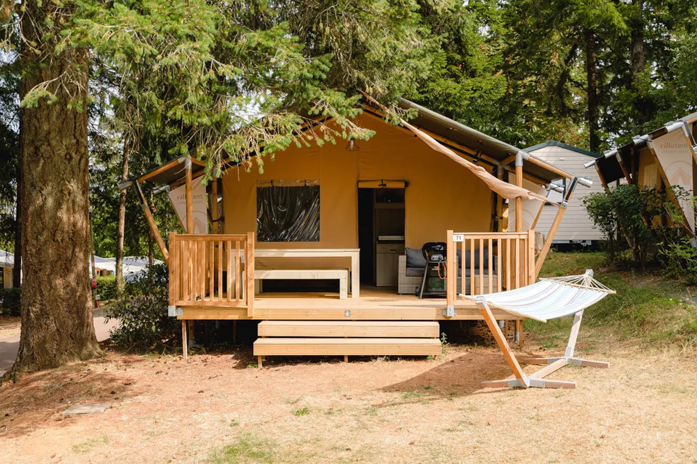 Location - Tente Lodge Prestige Plus - Avec Sanitaire - Camping Sunêlia Le Séquoia