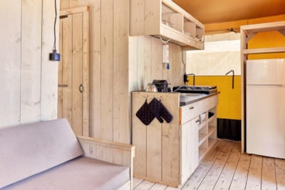Lodge Tent Prestige Plus - with bathroom
