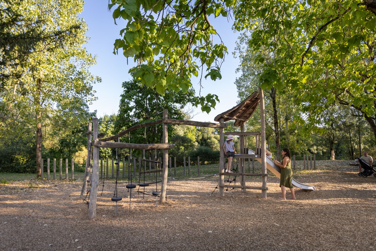 Huttopia Barcelona Pirineos — Foto 4