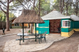 Huuraccommodatie(s) - Bungalowtent Pagan - 16M² - 2 Slaapkamers (Douche + Wc) - Camping La Torre del Sol