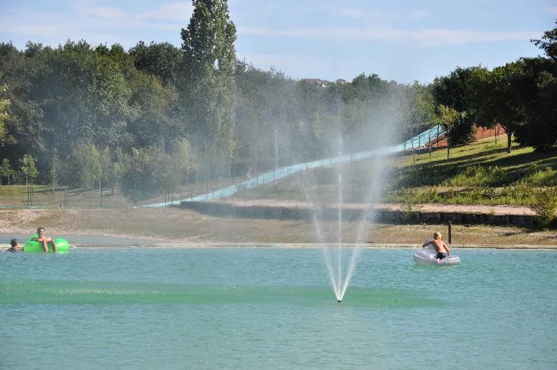 Camping Les 3 Lacs du Soleil