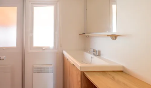 Huuraccommodatie(s) - Mobil-Home Lodge - image n°3 - Camping Des 3 Lacs du Soleil