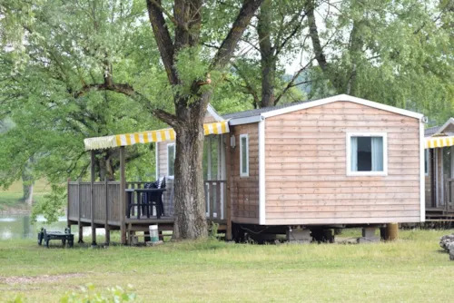 Accommodation - Mobil-Home Super Cordelia - image n°1 - Camping Des 3 Lacs du Soleil