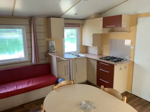 Accommodation - Mobil-Home Super Cordelia - image n°2 - Camping Des 3 Lacs du Soleil